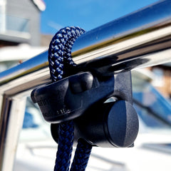 Le Support de Pare-battage Ajustable Fender Mate® - Crochets de Fixation Rapide pour Pare-battages de Bateau (Noir)